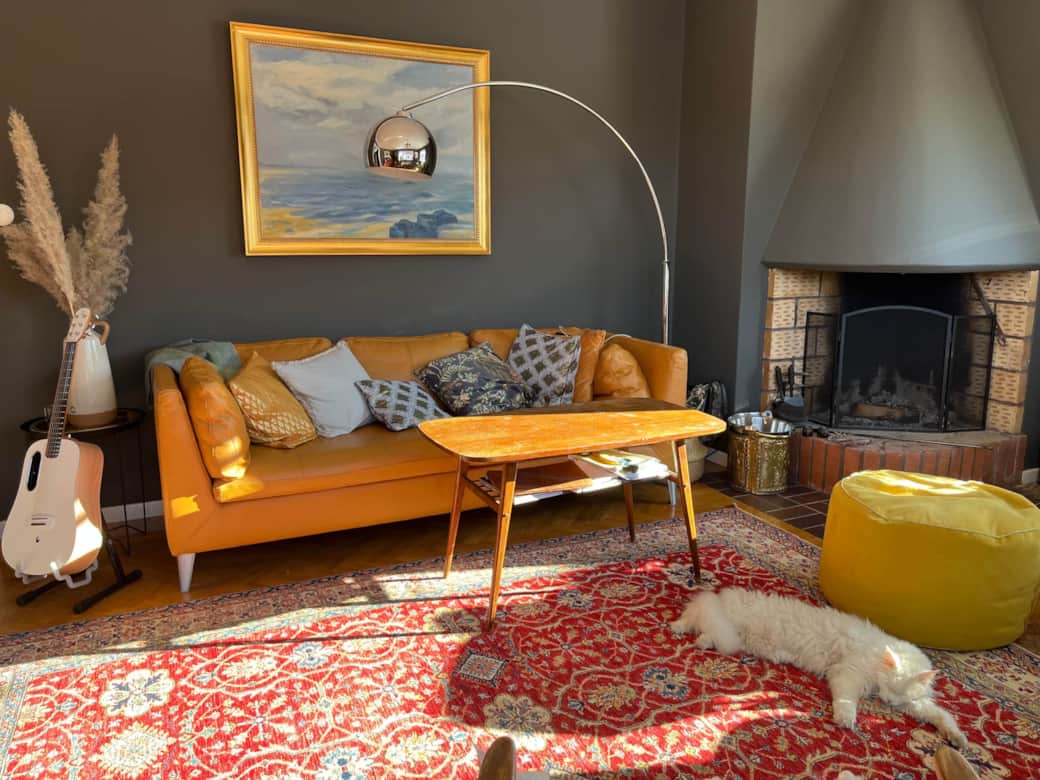 Cozy living room with fireplace